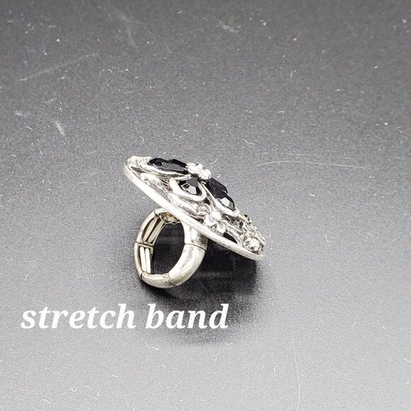 Set of 2 Stretchy Statement Rings - Picture 4 of 5